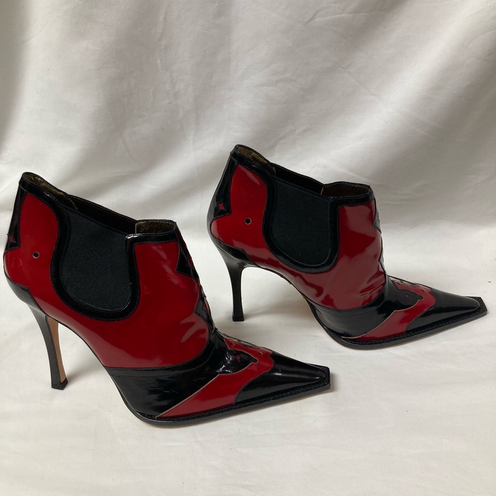 Dolce & Gabbana Red and Black Bootie Boots, size 40, fit like a 9 - Picture 3 of 10
